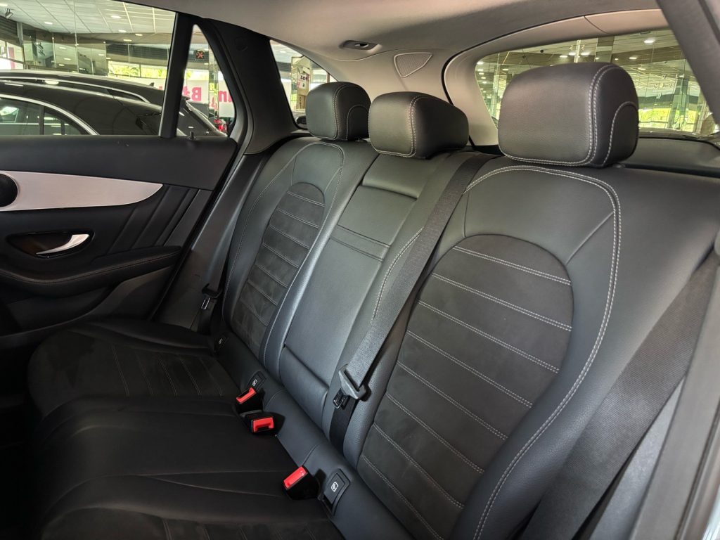 MERCEDES_BENZ · Clase GLC · PLUG_IN_HYBRID · 2021 · 124.000 km
