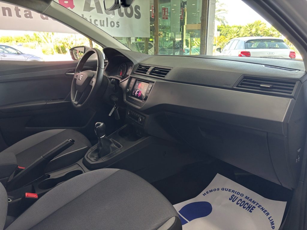 SEAT · Ibiza · GASOLINE · 2020 · 130.000 km