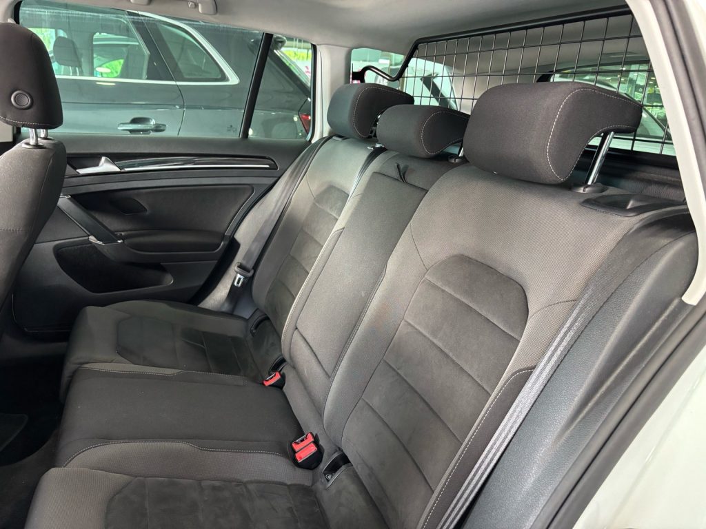 VOLKSWAGEN · Golf · DIESEL · 2017 · 235.000 km